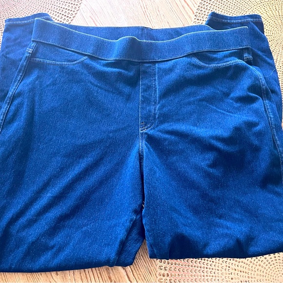 Jean Jeggings - Picture 1 of 4